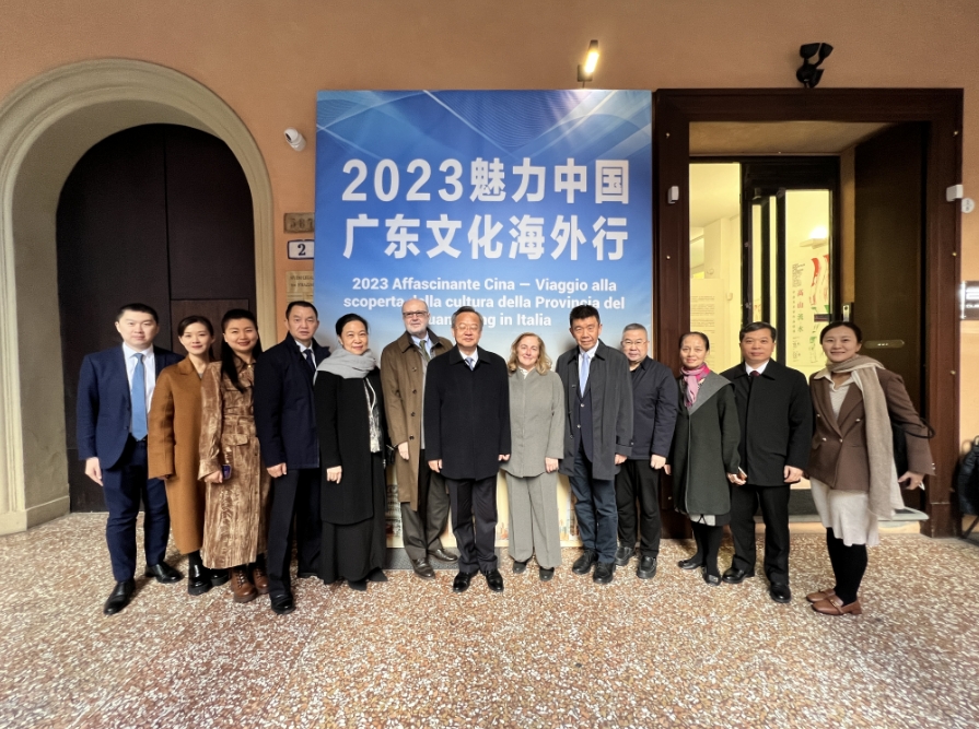 Guangdong’s joint painting show held in Italy