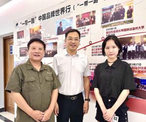 《温州人》杂志社原总编辑郭明敏一行莅临温大意大利分校